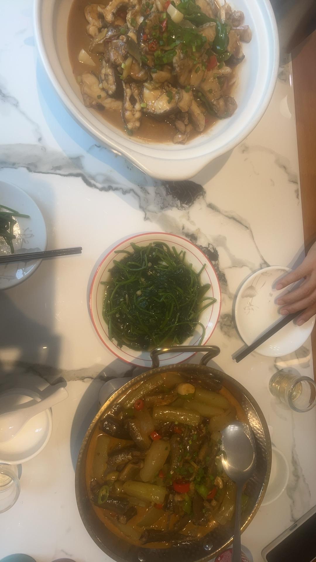 📅控糖日记：人情饭局与血糖波动的实测记录🍽️午餐考验：热情劝食与控糖