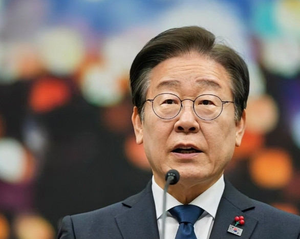 李在明悬了根据韩国的最新民调，李在明以45%的支持率继续领跑，但金文洙以及李俊
