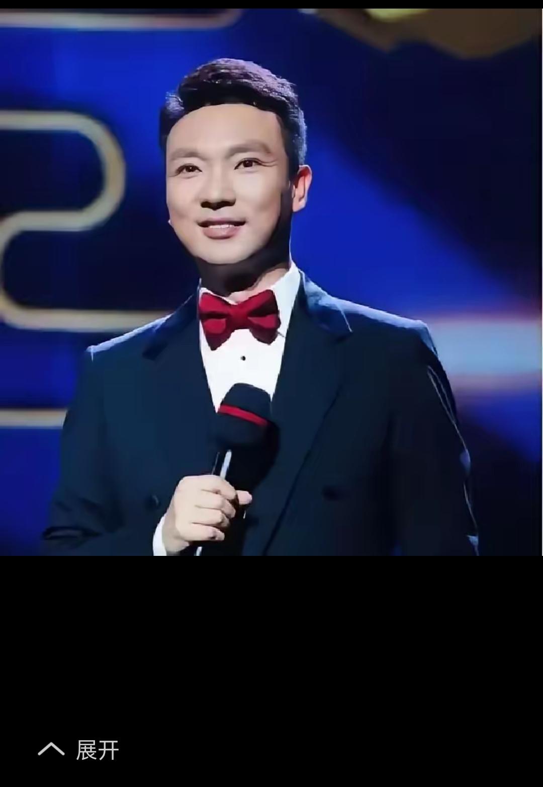 央视主持人康辉说：我下班回到家之后，我太太突然很严肃的跟我说，我可能得跟你谈谈，