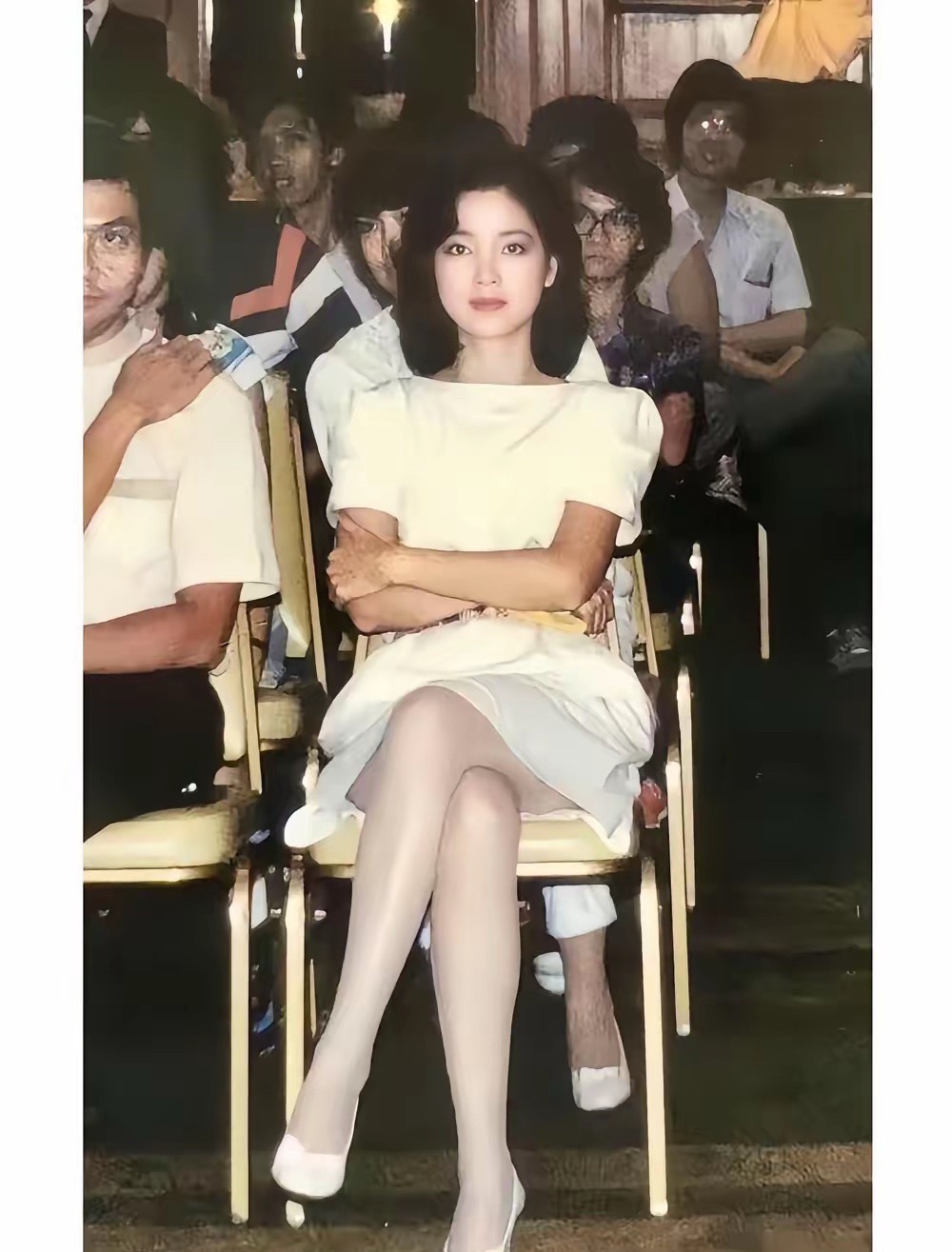 1981年的邓丽君，那年28岁。真的好美，不是现在的科技与狠活可以媲美的