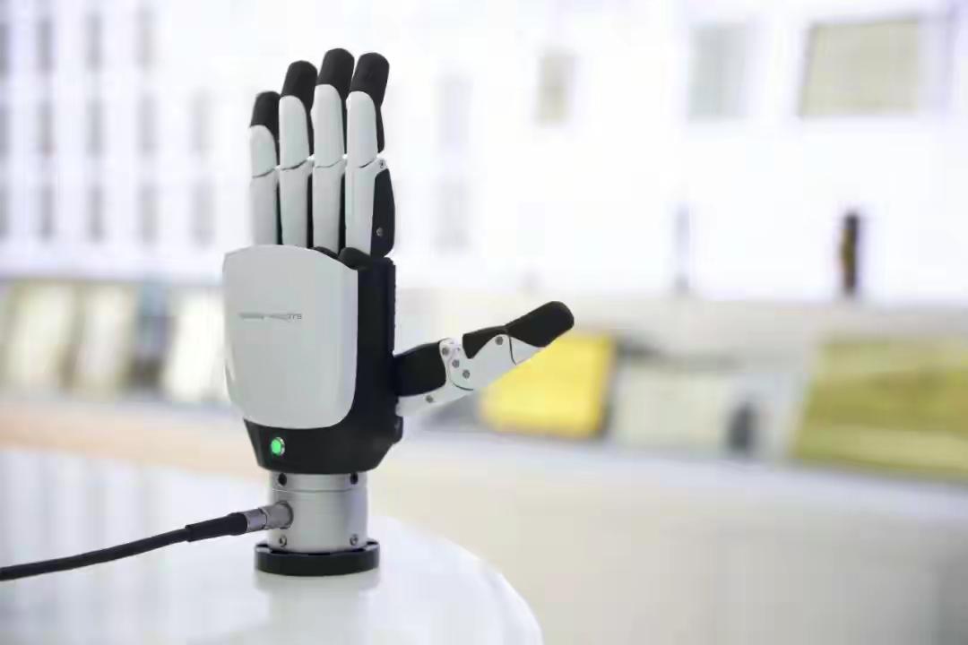 马斯克又被“鸽”了！10月23日特斯拉三季报电话会，Optimus量产计划再次推