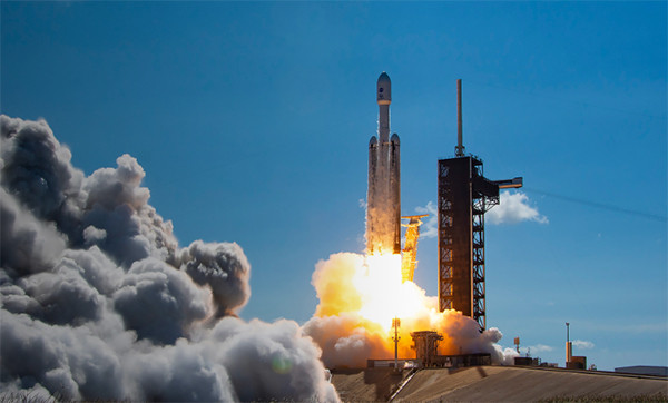 又搞事！“SpaceX，首次公开募股，禁内地香港投资”