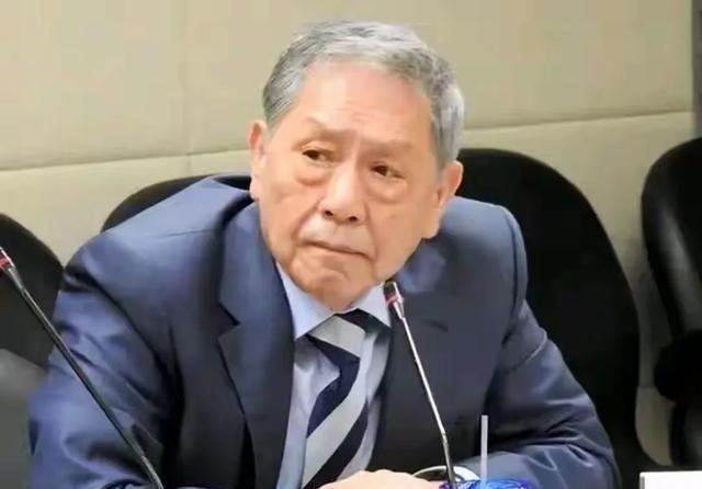 台湾退役中将帅化民曾说：很多人说中国现在的军事力量在世界数一数二，应该收台湾，