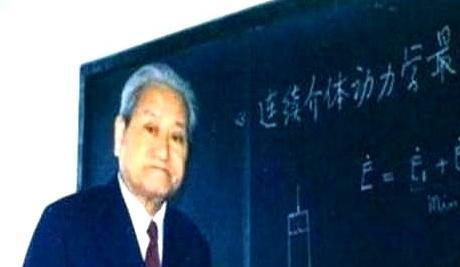 一位参与三峡大坝建设的老人曾透露，其实有90%的人并不清楚，在大坝工程启动初期，