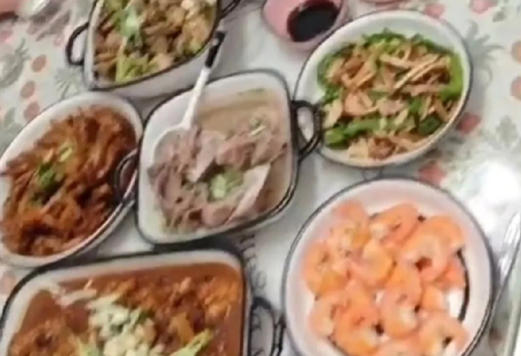 老公不吃我做的饭之前婆婆在家，做饭基本都是婆婆做，现在婆婆回老家了，我也不想在
