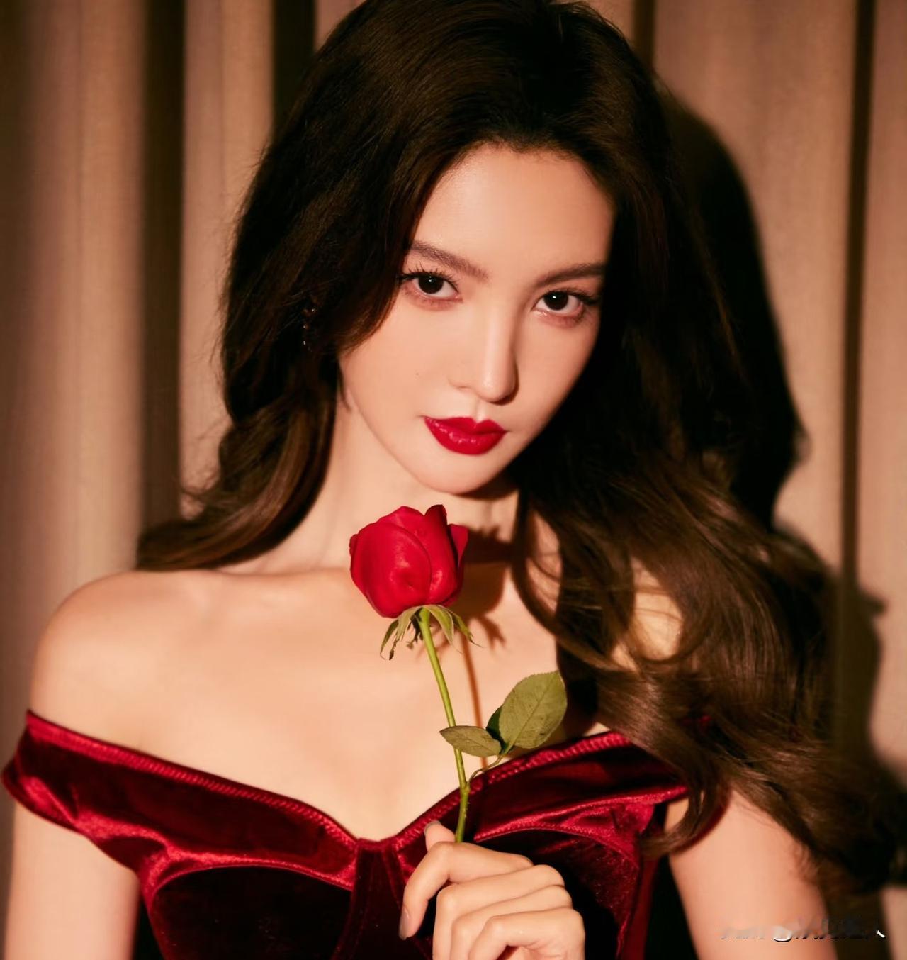 这次金晨这波公关处理，不说满分100，打90分一点不夸张。第一，声明里说肇