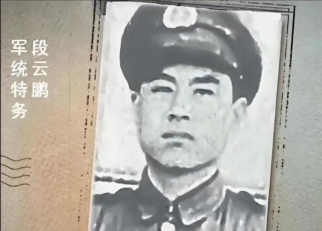 1946年深夜，一个贼偷摸溜进了叶剑英家中，警卫员十分警惕，发现之后立刻四处围捕