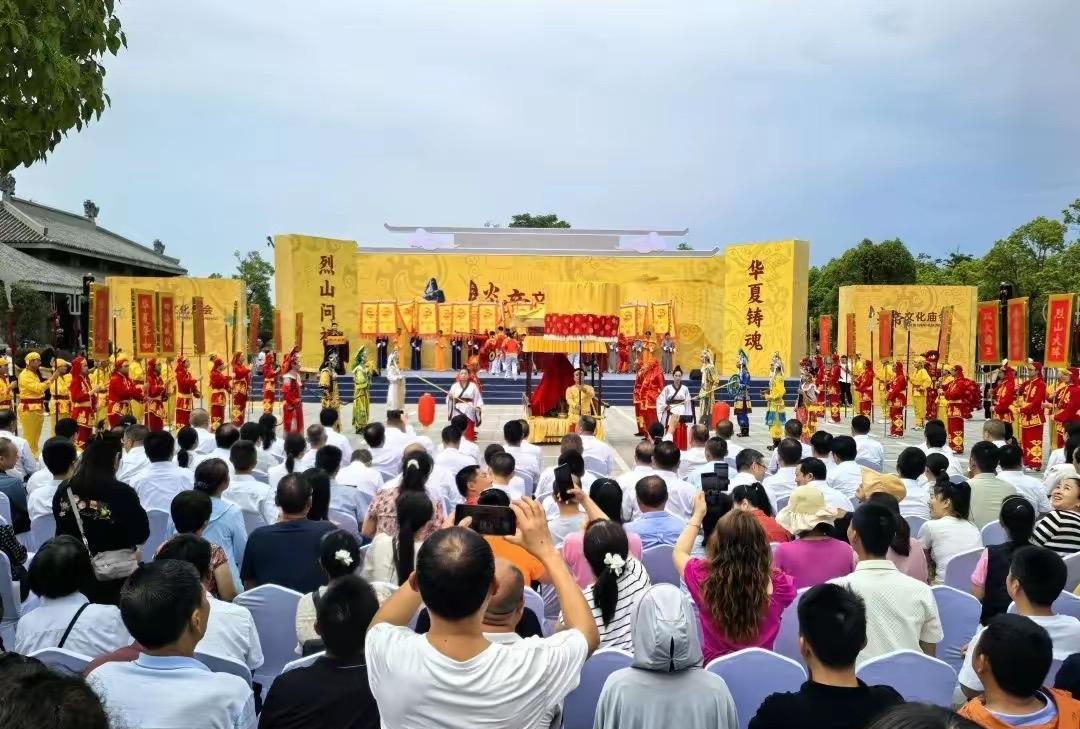 弱者筑墙，强者修己——认知格局决定人生高度1.归因的镜像：照见人性的底色2