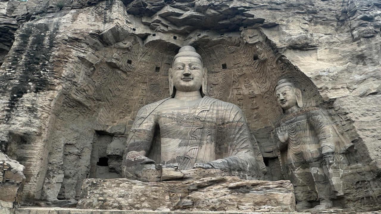 云冈石窟太壮观了，应该为四大石窟之首！[祈祷]大同景点测评大同行云冈石窟云冈