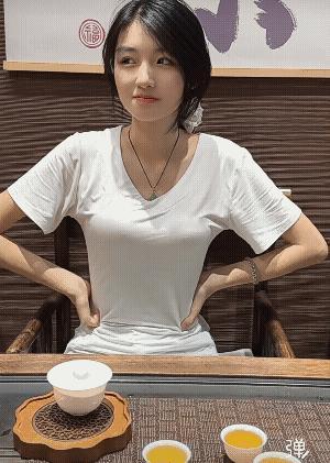 这双眼睛，藏着星辰大海，一眼万年！