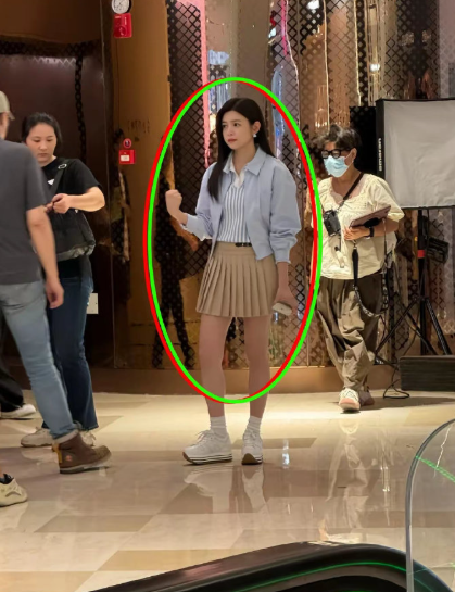 陈妍希…居然现实里长这样啊​​​