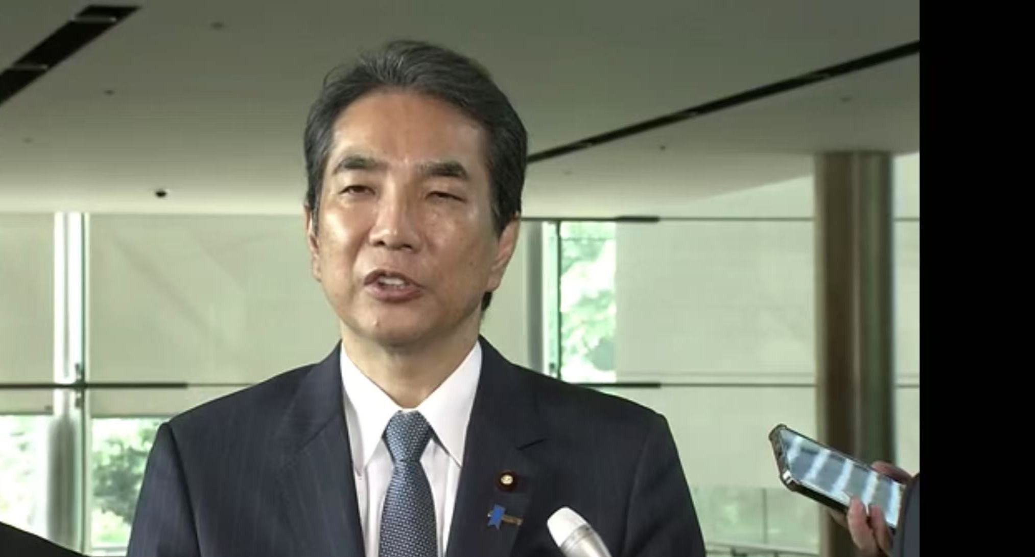 日本大臣说米太多丢官了！啥？日本农林水产大臣竟然因为一