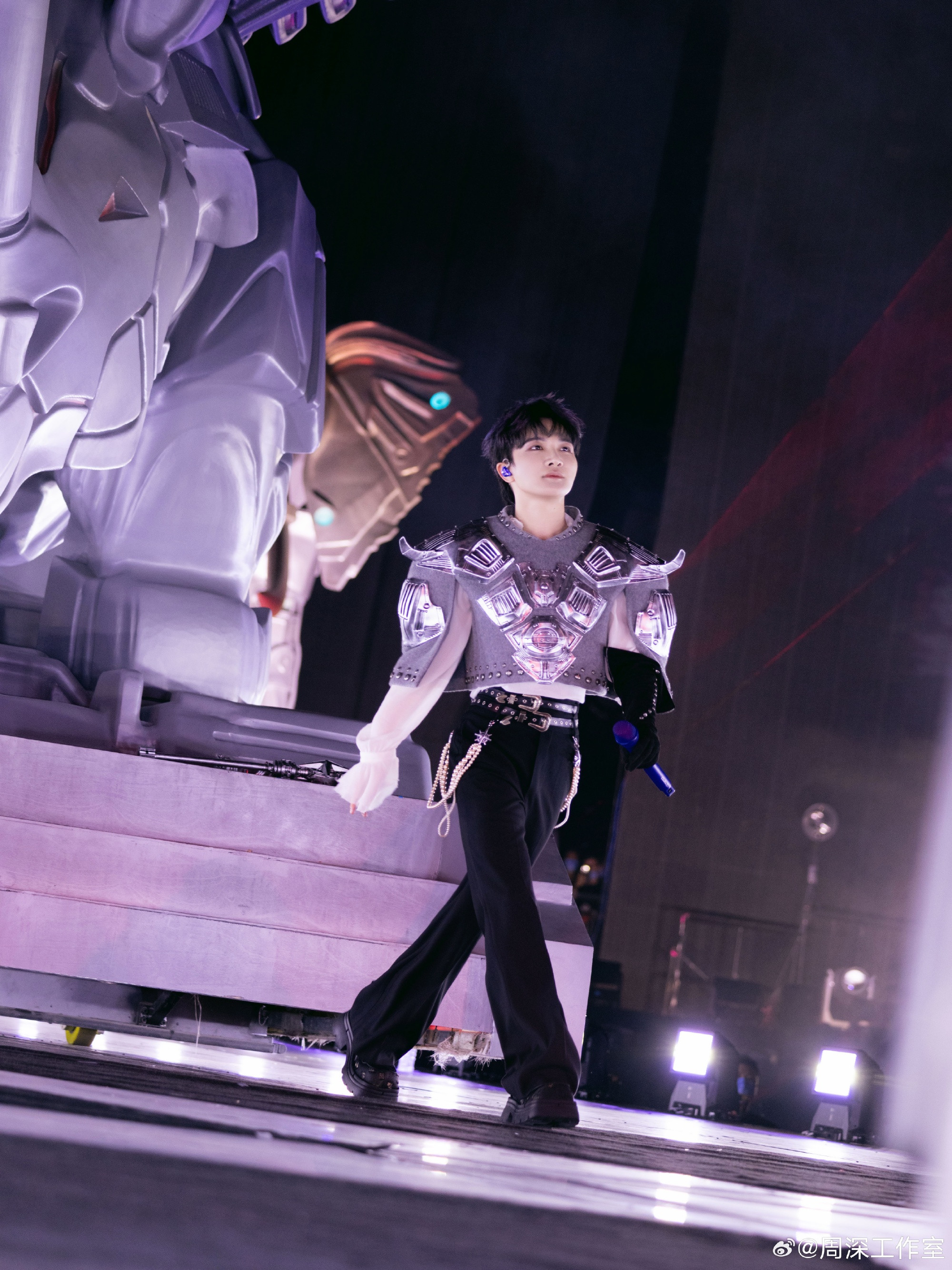 周深官宣2026巡回演唱会哇塞三月又迎来好消息啦，周深一口气官宣了四座城市，每座