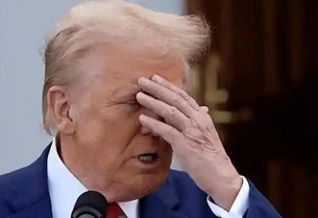 爆点！特朗普神操作，意外助人民币撕开石油美元缺口。谁能料到，特朗普政府的一记自保