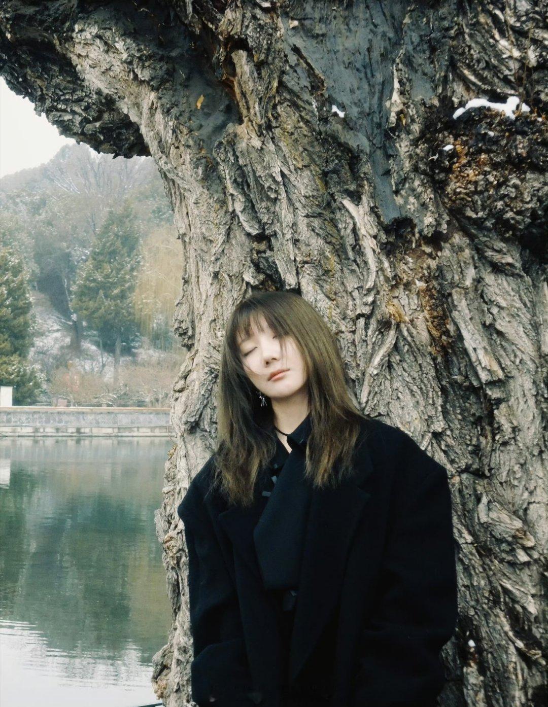 乃万给粉丝写了封长信，是因为演唱会取消的事情吗？