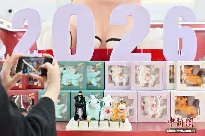 今年又是一个特殊农历马年，没有春，一年前立春，然后就是年后立春。你说今年农历马年