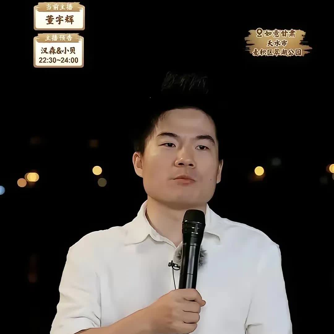 养狗人的好日子快到头了。明年起遛烈性犬不拴绳不戴嘴套，第一次警告，再犯拘