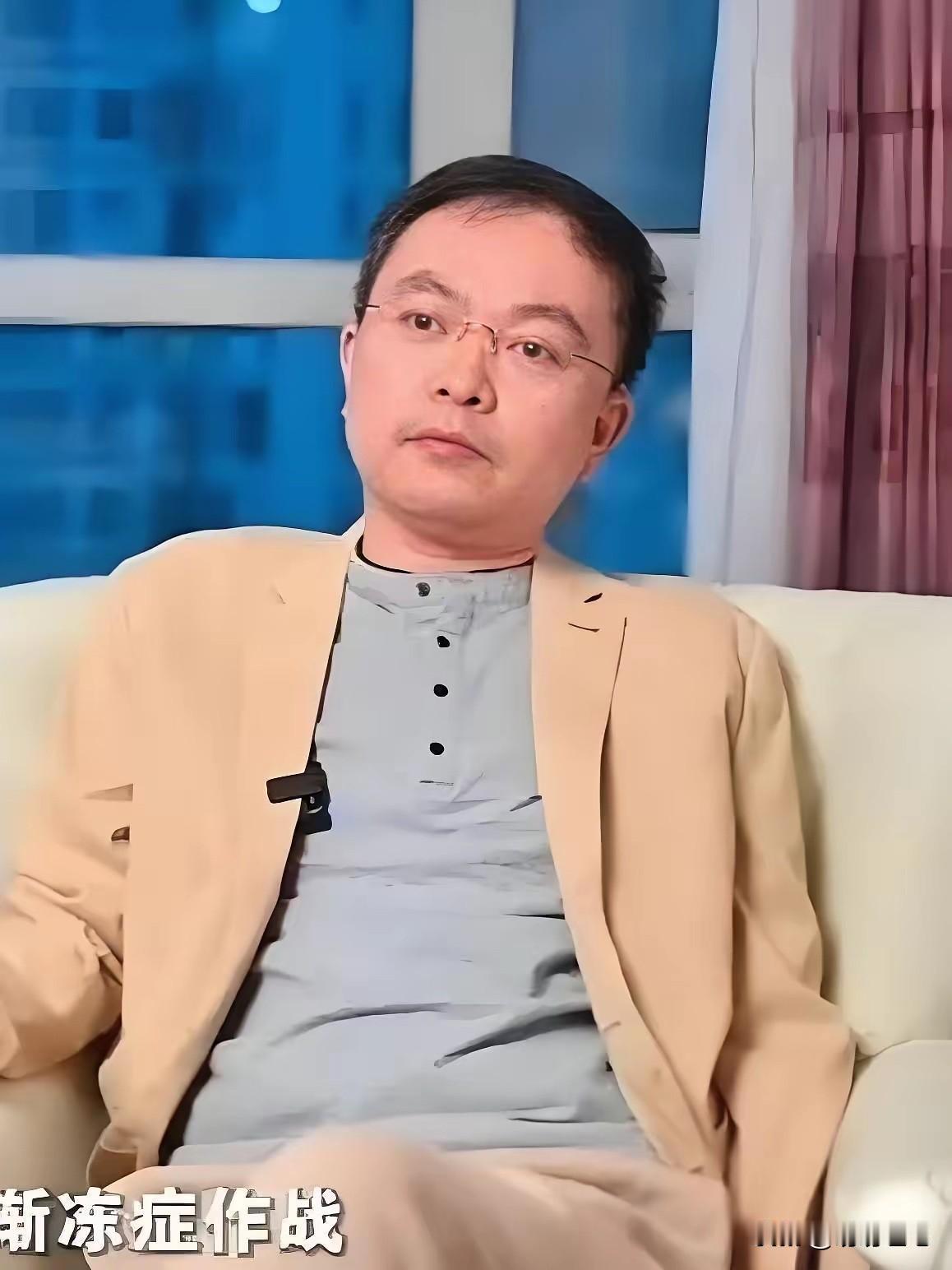 我怀疑过蔡磊是在作秀，也怀疑过他倾家荡产是为了给自己博名声，但我万万没想到的是，