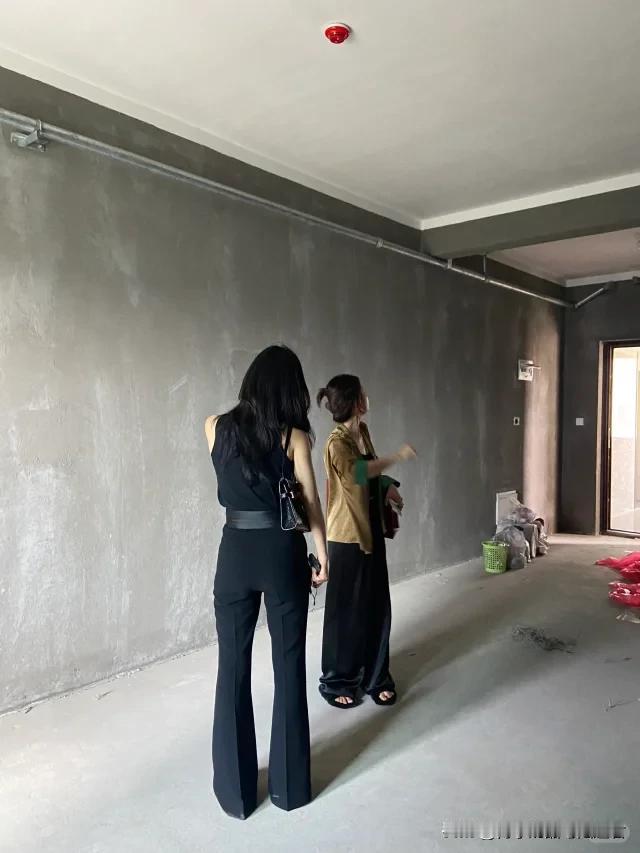 家里装修过的都会发现一个问题，就是你越是尊重工人，越是理解他们，越是体谅他们，他