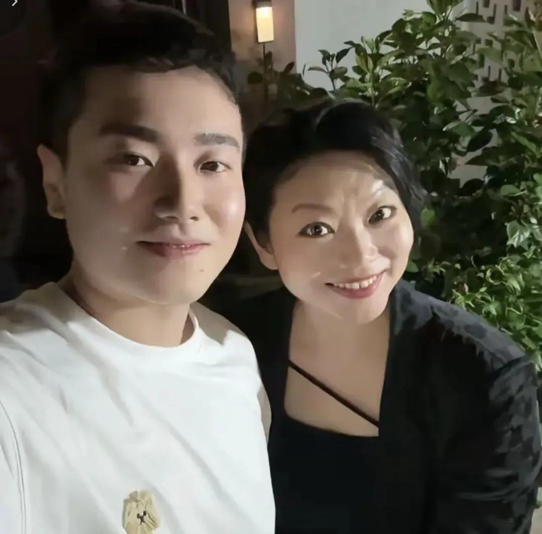 伦敦世乒赛后，梁靖崑家庭背景曝光，中式豪宅带花园河北人的骄傲伦敦世乒赛刚结束，