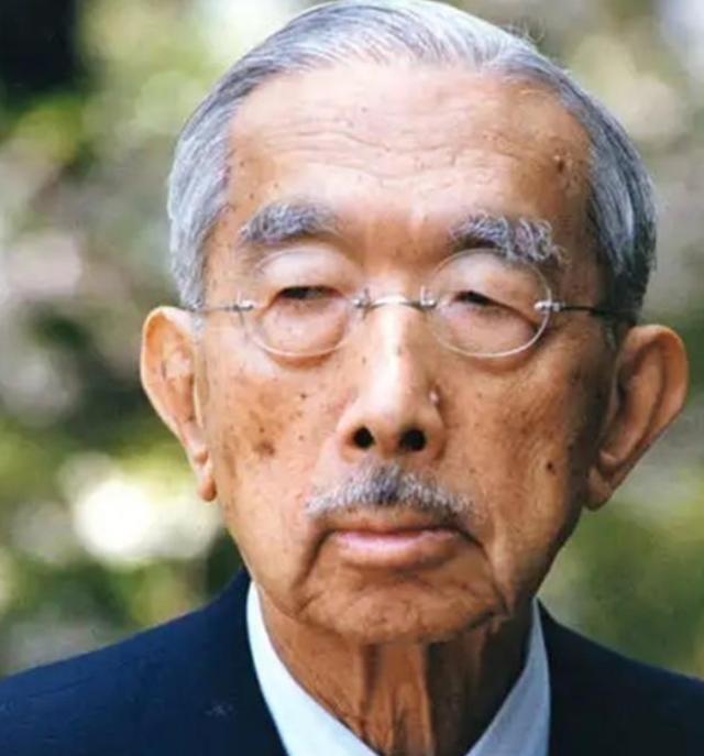 昭和天皇至死未向中国道歉！揭秘裕仁87年罪恶人生：从侵华元凶到欧美鞠躬秀