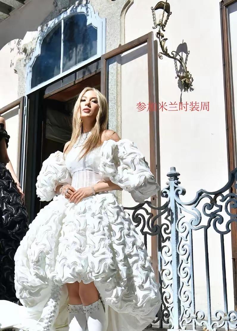 谷爱凌，炸完赛场炸秀场！​​2026米兰冬奥会，谷爱凌拿下1金2银，三项全部