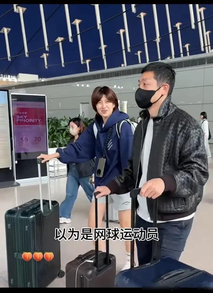 你真以为许昕是自费去伦敦，给师弟们当热心观众的？别天真了。我告诉你，他亮出来的