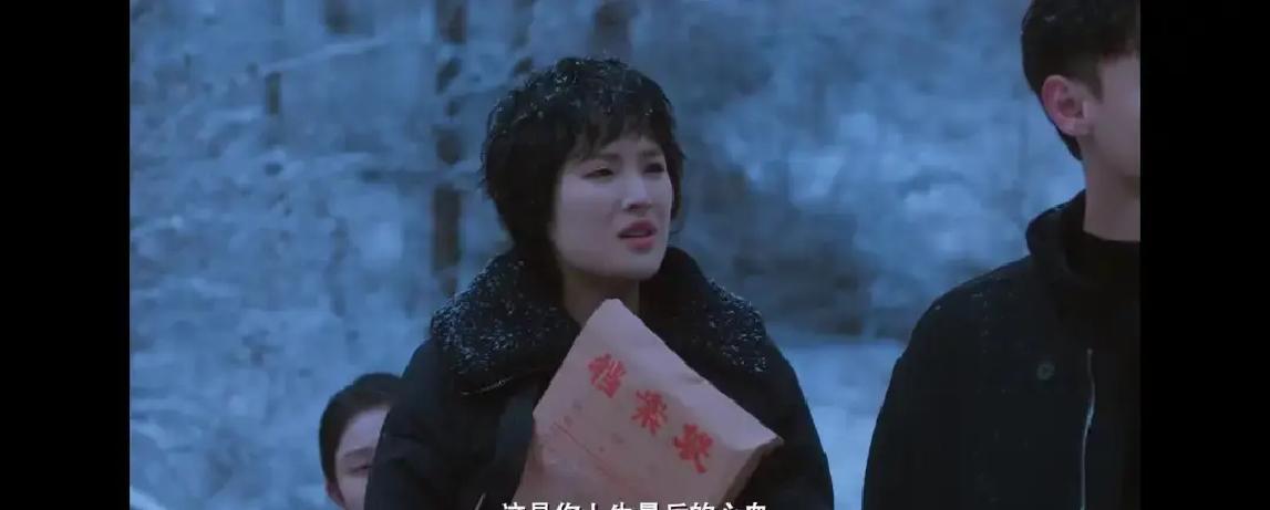 他临死前画的三折屏图纸，签的不是自己名字。华为最顶尖的折叠屏工程师崔国明，