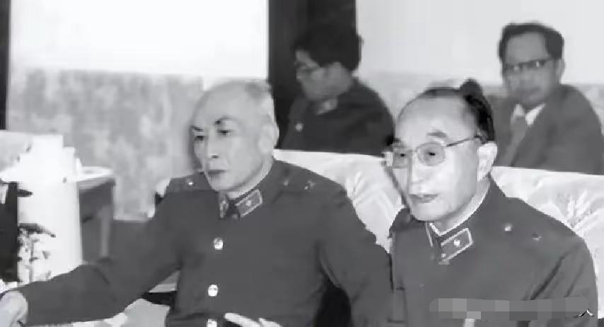 1953年彭德怀与陈毅当众大吵一架，陈毅当场质问：我支持你工作，那谁来支持我的工