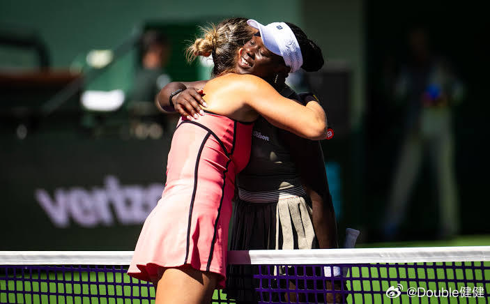 【萨巴伦卡看好姆博科夺大满贯冠军】萨巴伦卡谈姆博科：“她有了巨大的进步，尤其是在