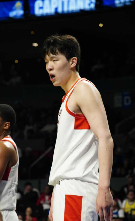 混音以下克上淘汰墨西哥城队长，晋级季后赛下一轮！杨瀚森在比赛中得到6分5板2助2