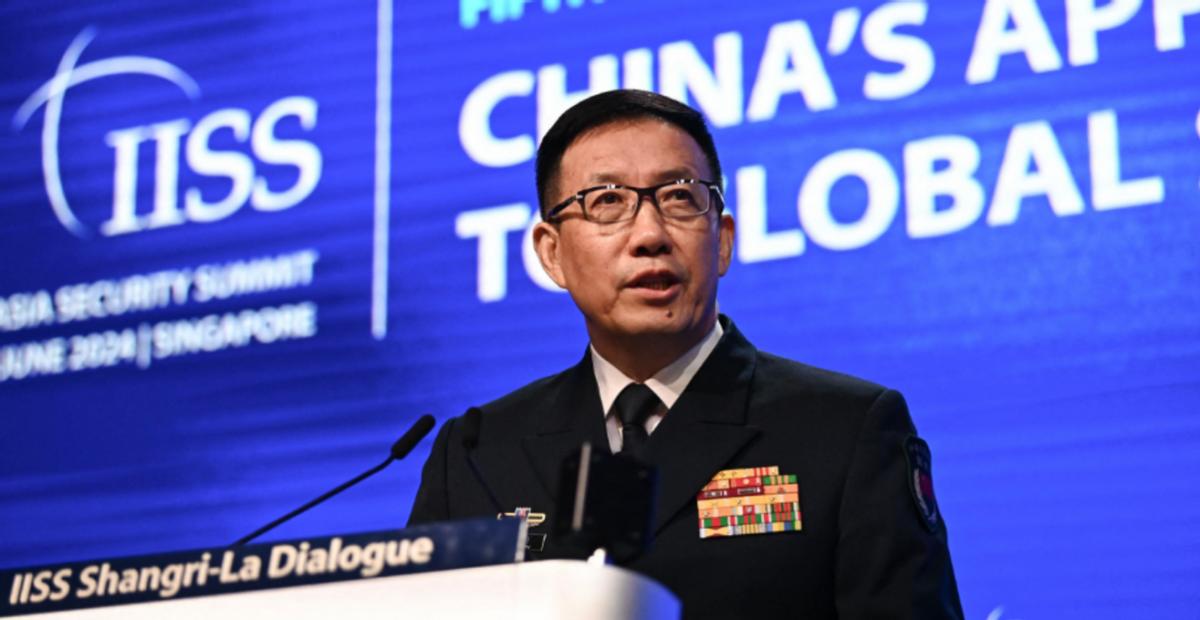 打破19年铁律，北京亮出硬态度，高级别人物主动抽身香会。中国防长没有出席香会，代