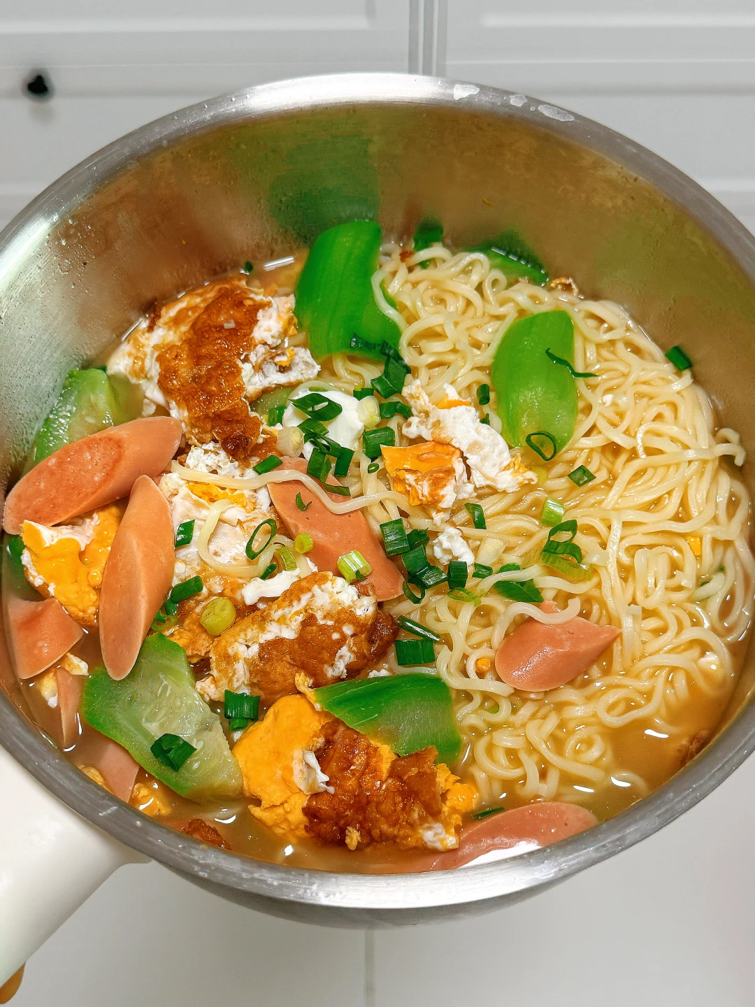 谁懂啊！丝瓜煎蛋火腿面吃一次爱一次！🍜🍜🍜