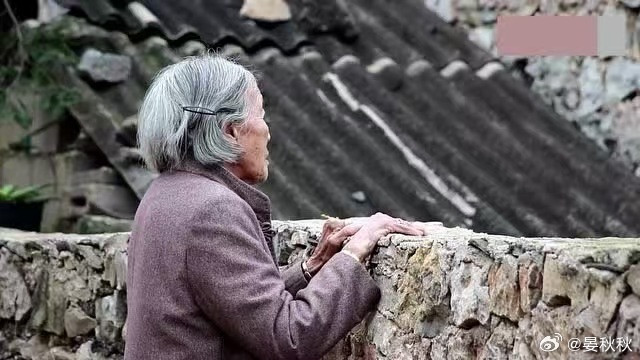既要有生命的长度也要有生命的宽度养老是一种尊严现在很多人一聊起养老，张嘴就是“活