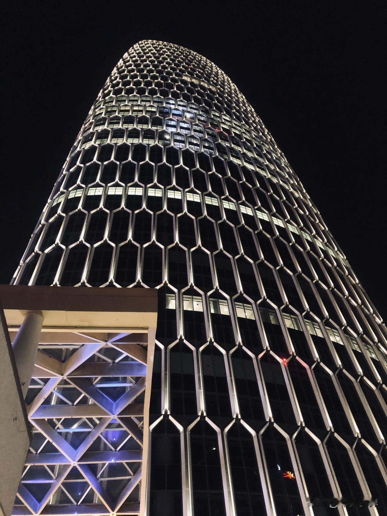 只要西伯利亚和远东没有还给中国，无论俄罗斯怎么忽悠一起开发远东地区，都绝对不要去