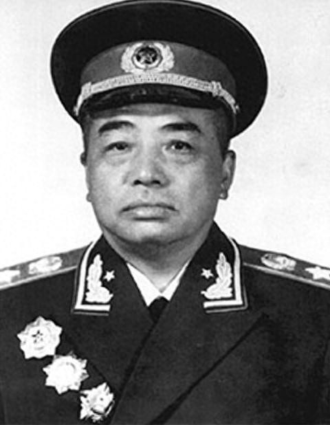 彭德怀临终前说：黄克诚是我最好的朋友，对毛主席的感情至死不变1974年秋，北