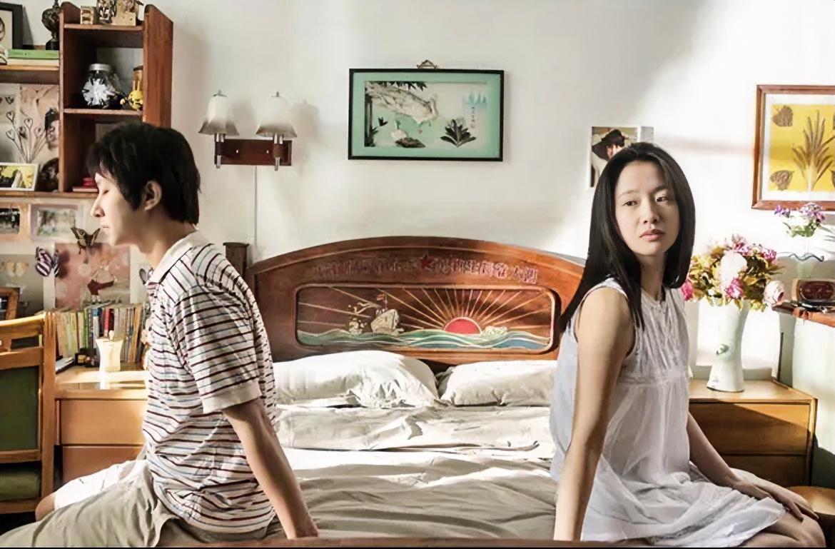超过15天不说话的夫妻正常吗？肯定不正常啊，你会去想：我怎么你了你要跟我这样