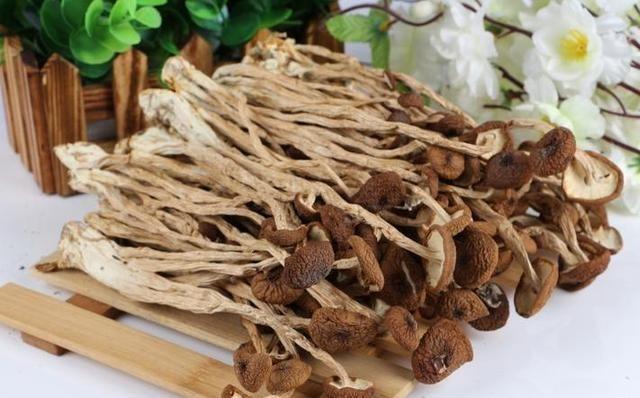 茶树菇是血管“疏通剂”？医生：想要血管通畅，常吃这几样抗血栓许多人都听说过茶