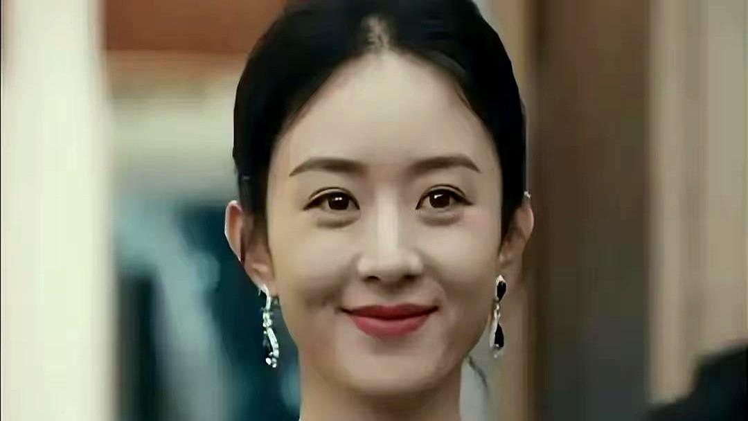 赵丽颖没提名引咖位争议？别只盯着奖项看！她靠宣传泉州蟳埔簪花火到进公考素材，