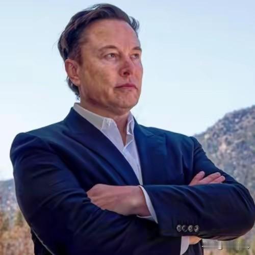 埃隆·马斯克，特斯拉产能爬坡，SpaceX连亏烧钱，不但没崩，身家还一路狂奔，从