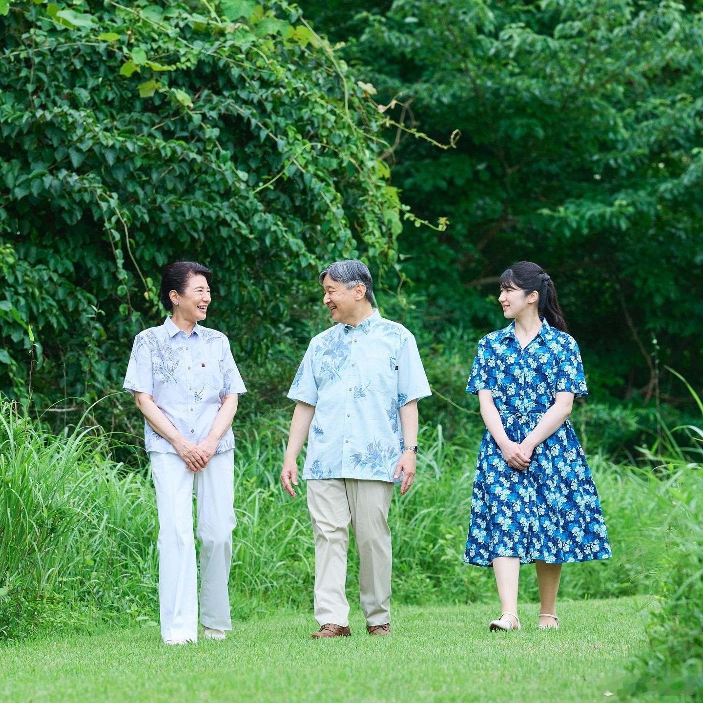 日本皇室7月18日，德仁天皇、雅子皇后、爱子内亲王开始夏季避暑。世界各国王室[