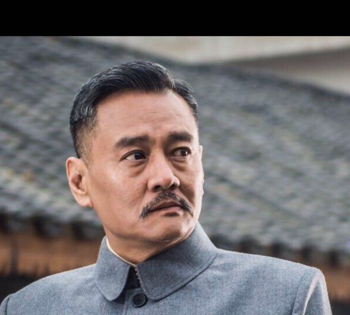 如果理想好男人有个具象的话，就是雍正王朝里的十三爷！