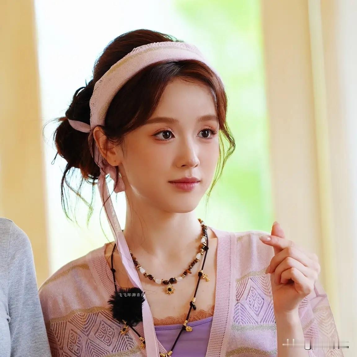 被一剪没，芒果台不再选择保她!《花儿与少年8》首播，每位嘉宾都有送考人，除了小妹