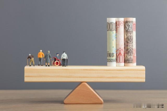 退休人员家属注意！丧葬抚恤金待遇领取流程，最高或领20万作为退休人员的家属，