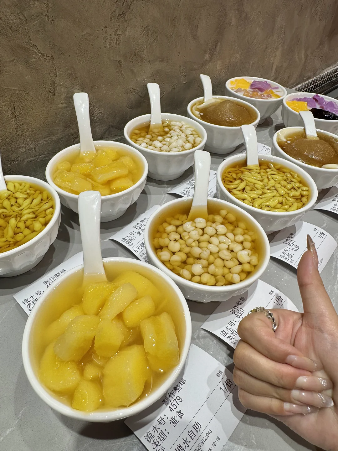 杭州！！会一直去的6r穷鬼糖水屋……