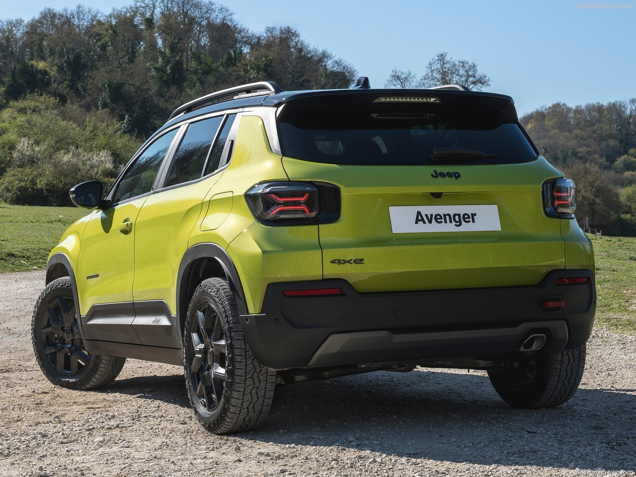 【全新1.2T、纯电续航400km，Jeep复仇者上新】中国消费者并不在意的角落