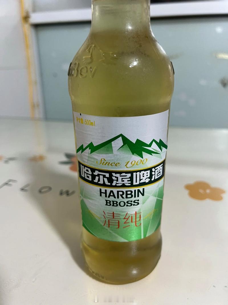 东北大冰箱营业了想起了冬天在东北点啤酒的梗……“啤酒要冷藏的还是常温的？”冷藏