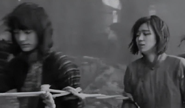 1942年，山西第一美女被日军抓进炮楼，一个晚上就有50多个日军排队轮番凌辱