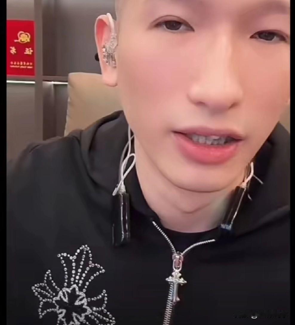 狗磊回应为何跟散打玩？我把他当成垫脚石！他都已经拉成