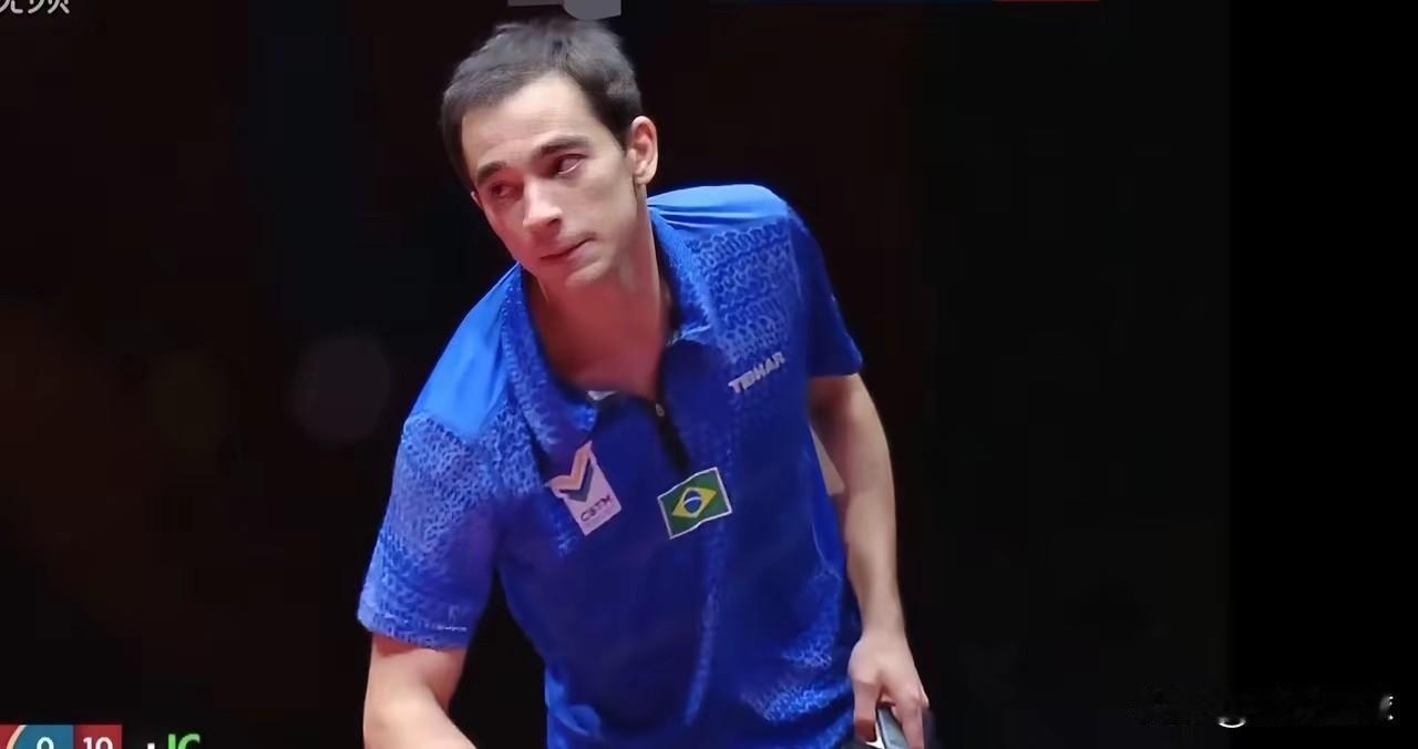 雨果出局：对我们有2大好处！最近雨果的状态下滑，多哈冠军赛首轮，昨天输给了